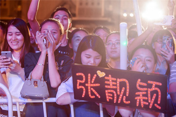 理想的年會(huì)策劃單位包含哪些年會(huì)演出策劃？